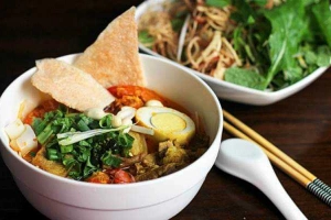 Ăn vặt Quán Mì Quảng