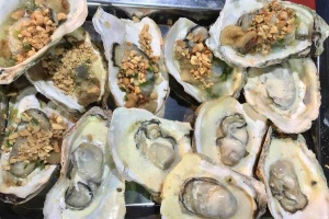 Ăn vặt Quán Ốc Bình Dân - Hàu Nướng & Tôm Nướng