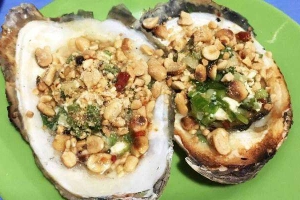 Ăn vặt Quán Ốc Huệ Hẻm 68