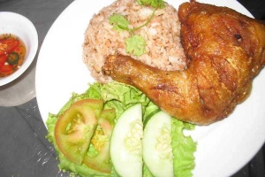 Ăn vặt Quán Thanh Được - Cơm Gà Xối Mỡ