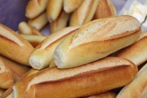 Ăn vặt Quang Tuấn - Bánh Mì & Đồ Uống Các Loại