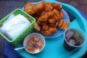 Ăn vặt Quẩy Nóng Bà Huyền - Ngọc Lâm