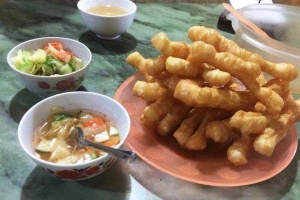 Ăn vặt Quẩy Nóng - Đại La