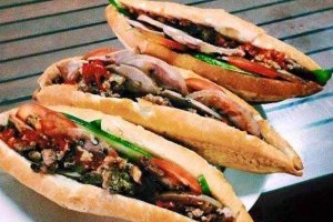 Ăn vặt Queen - Bánh Mì Hội An - Tây Sơn