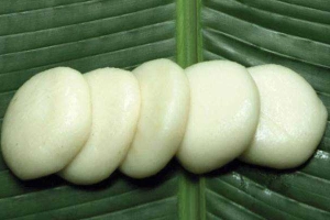 Ăn vặt Quý Hà - Bánh Dầy Quán Gánh