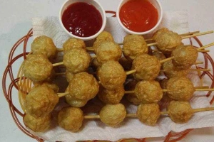 Ăn vặt Quyên - Xiên Que & Hải Sản
