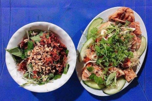 Ăn Vặt - Sân Bóng Chùa Láng