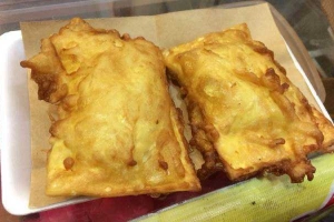 Ăn vặt Sầu Riêng Chiên Giòn