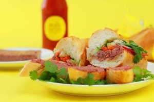Ăn vặt Savor - Bánh Mì & Nước Ép
