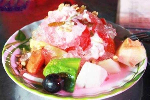 Ăn vặt Sinh Tố & Chè Trái Cây Bình Dân