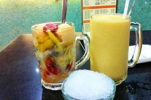 Ăn vặt Sinh Tố Trái Cây Bình Dân