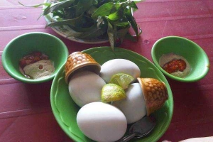 Ăn vặt Sinh Tố - Trứng Lộn