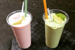 Ăn vặt Sinh Tố Ý Na