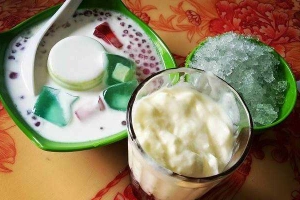 Ăn vặt Sữa Chua Ông Già Tóc Bạc