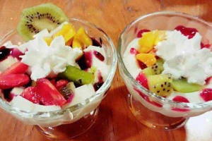 Ăn vặt Sữa Chua Trái Cây - Gu Coffee