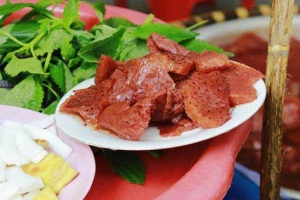 Ăn vặt Sứa Đỏ Mắm Tôm Hải Phòng - Hàng Chiếu