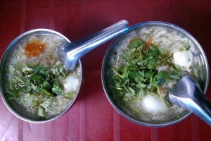 Ăn vặt Súp Cua & Cá Viên Chiên - Vỉa Hè Chợ Lớn