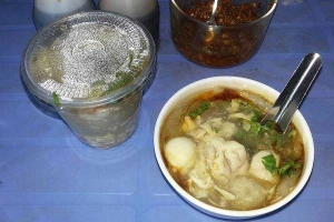 Ăn vặt Súp Cua Cô Hồng - Hải Thượng Lãn Ông