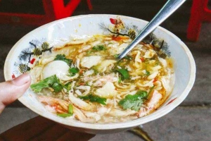 Ăn vặt Súp Cua Cô Lan