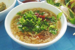 Ăn vặt Súp Óc Heo, Bánh Flan & Gỏi Khô Bò