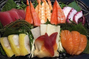 Ăn vặt Sushi Truhobakunhu