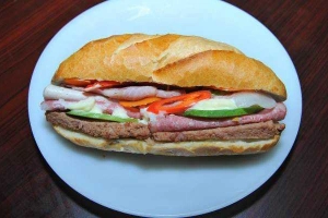 Ăn vặt Tân Mỹ - Bánh Mì & Thịt Nguội