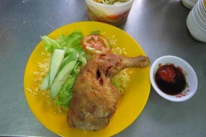 Ăn vặt Tấn Tài - Cơm Gà Xối Mỡ