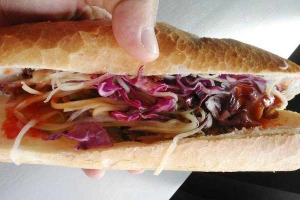 Ăn vặt Táo Đỏ - Bánh Mì Kebab
