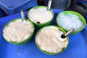 Ăn vặt Tào Phớ & Chè Thập Cẩm - Nhân Hòa
