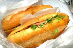 Ăn vặt Thanh Vân - Bánh Mì Các Loại