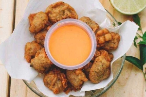 Ăn vặt The Crunchy - Gà Chiên Phô Mai
