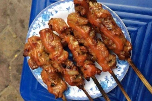 Ăn vặt Thịt Xiên Nướng - 209 Đội Cấn