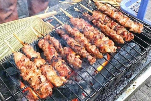 Ăn vặt Thịt Xiên Nướng - 53 Linh Lang
