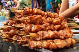 Ăn vặt Thịt Xiên Nướng - Chợ Ngọc Hà