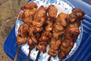 Ăn vặt Thịt Xiên Nướng - Đội Cấn