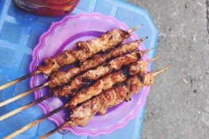 Ăn vặt Thịt Xiên Nướng - Lạc Trung