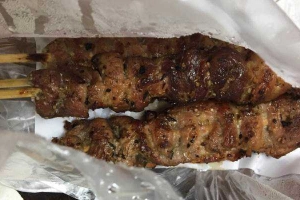 Ăn vặt Thịt Xiên Nướng - Phương Mai
