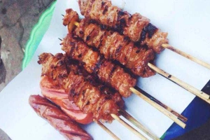 Ăn vặt Thịt Xiên Nướng - Nguyễn Quý Đức