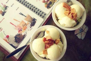Ăn vặt Thu Nga - Kem Xôi & Chè Thái