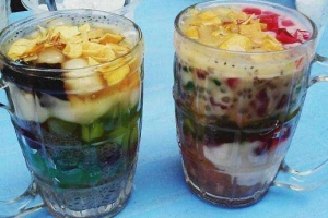 Ăn vặt Thu Quý - Sữa Chua & Chè Các Loại