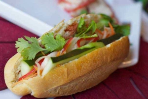 Ăn vặt Thuận Phát - Bánh Mì