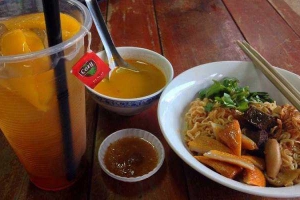 Ăn vặt Trà Đào 144