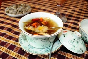 Ăn vặt Trà Sâm Ngũ Gia