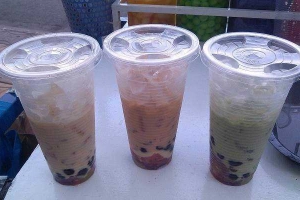 Ăn vặt Trà Sữa Miếu Nổi