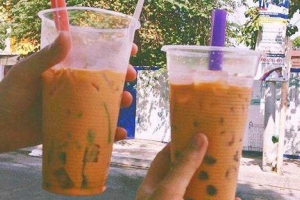Ăn vặt Trà Sữa Vỉa Hè