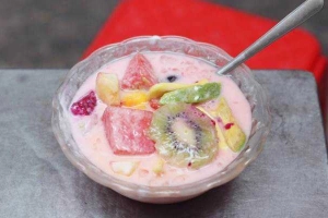 Ăn vặt Trái Cây Tô, Sinh Tố, Nước Ép Út Xị - Võ Văn Kiệt