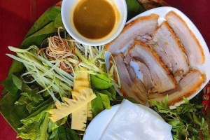 Ăn vặt Trần Quán - Bánh Tráng Cuốn Thịt Heo