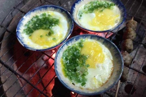 Ăn vặt Trứng Đút Lò Phô Mai