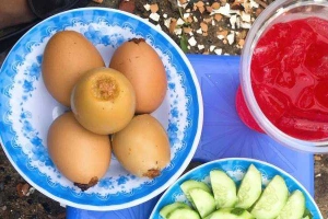 Ăn vặt Trứng Gà Nướng Mật Ong