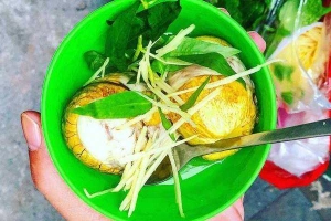 Ăn vặt Trứng Lộn Cô Na